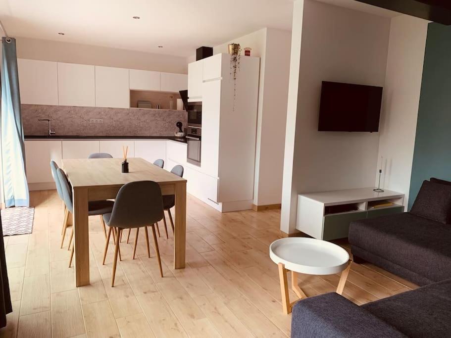 Maison En Plein Centre Avec Terrasse Et Jardin Vielsalm Eksteriør bilde